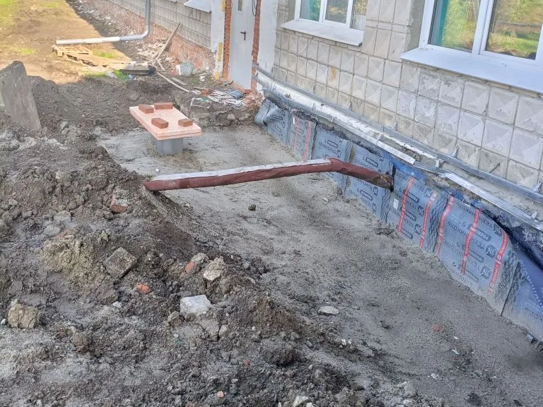 Капитальный ремонт школы 🛠.